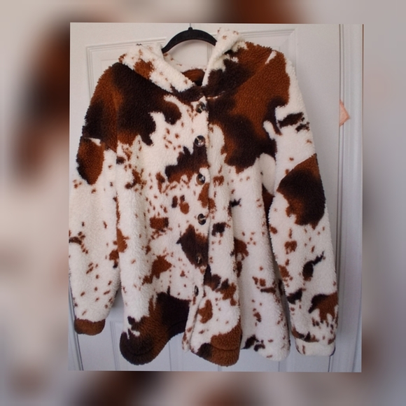 Cozy Brown and White Faux Fur Jacket - Picture 1 of 3